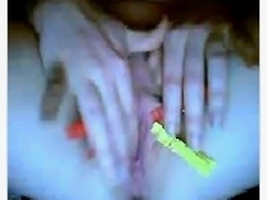 Amateur slut fingering pussy &amp;amp; ass, playing with clips