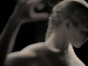porn music video( erotic) shakira 3