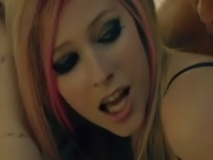 Avril Lavigne nude CELEBSNUDEWORLD.COM free